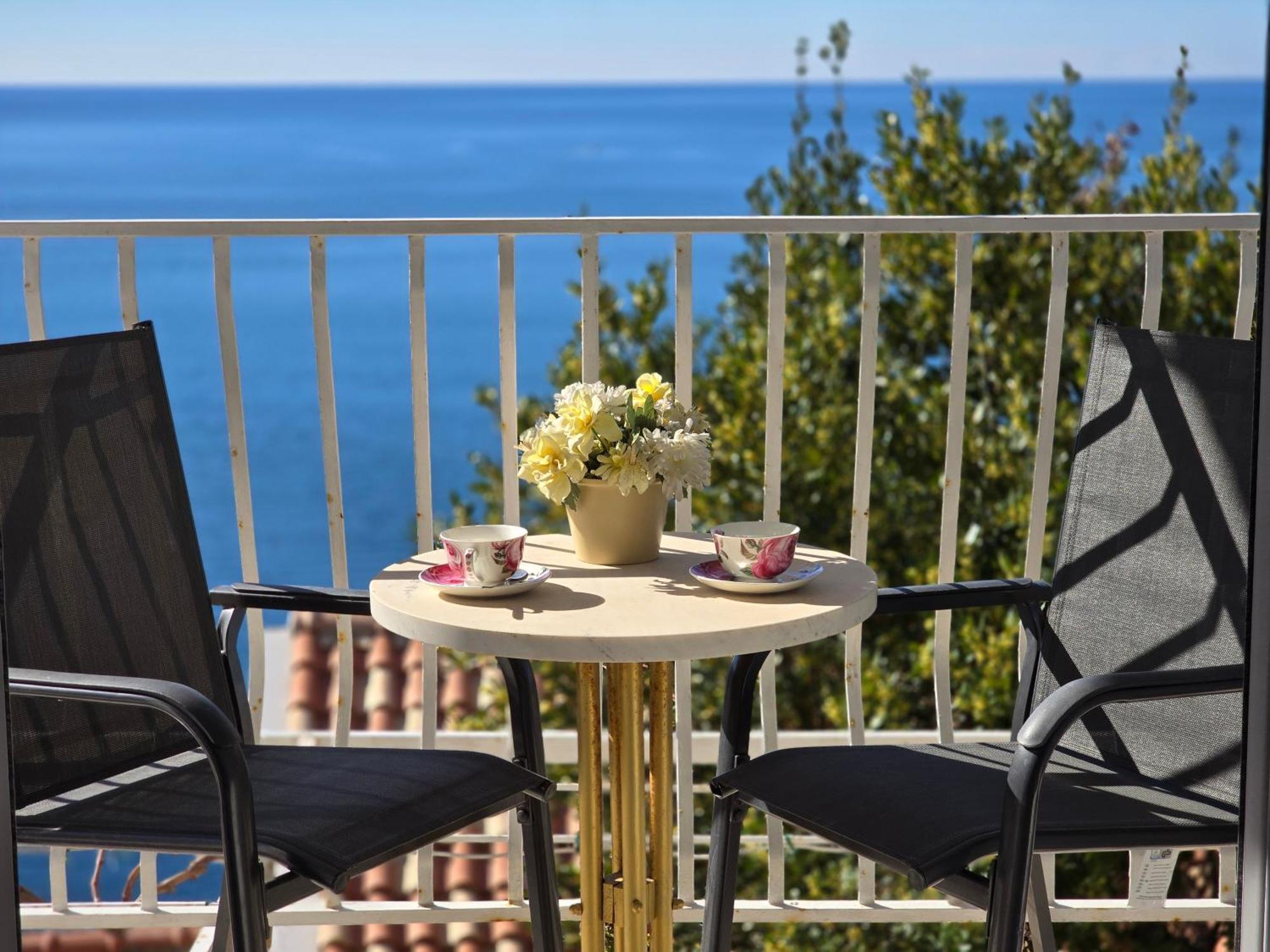Apartment Indy's Sunny Dubrovnik